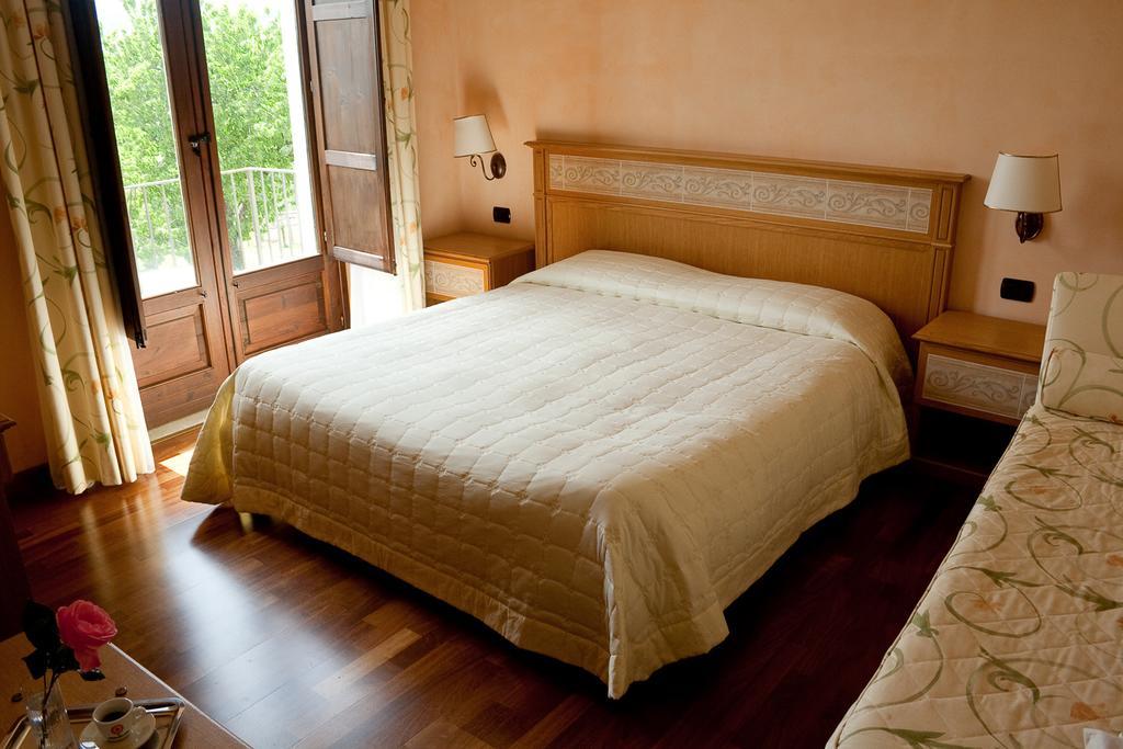 Maison d'hôtes La Rosa Nel Bicchiere à Soveria Mannelli Extérieur photo